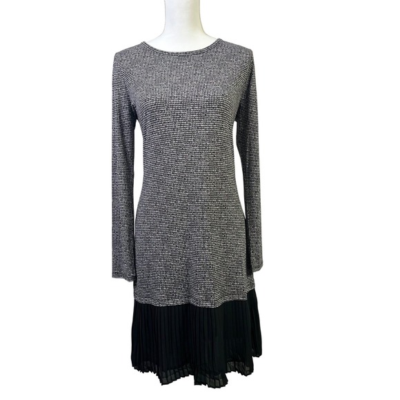 MICHAEL Michael Kors Dresses & Skirts - MICHAEL Michael‎ Kors Officecore Houndstooth Pleated Dress Long Sleeve Black M